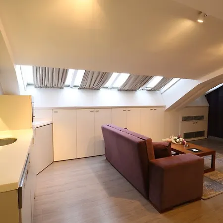 Molton Nisantasi 4* Стамбул