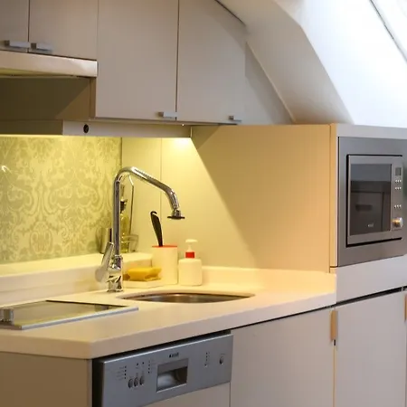 Molton Nisantasi Aparthotel 4*