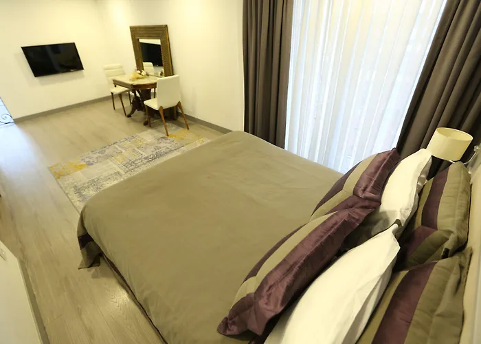 Ξενοδοχείο με διαμερίσματα Molton Nisantasi