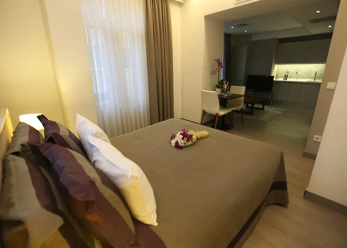 Ξενοδοχείο με διαμερίσματα Molton Nisantasi