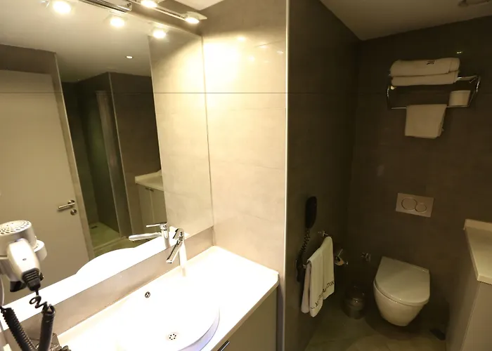 Molton Nisantasi Κωνσταντινούπολη