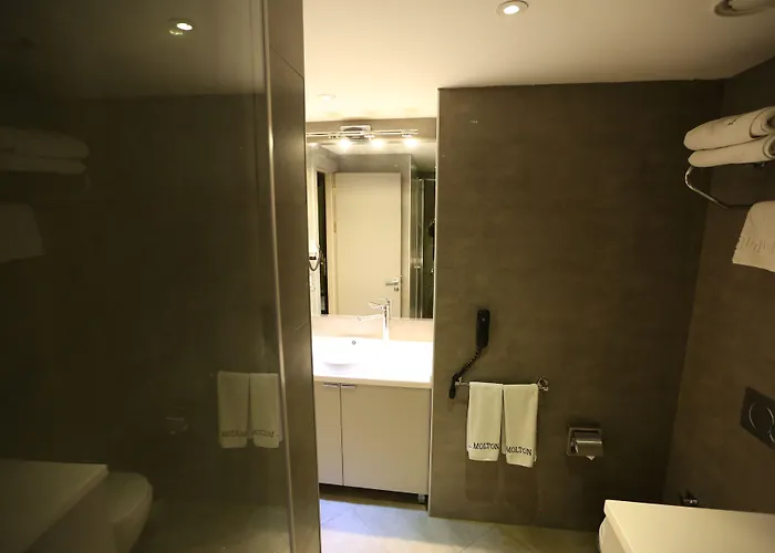 Ξενοδοχείο με διαμερίσματα Molton Nisantasi