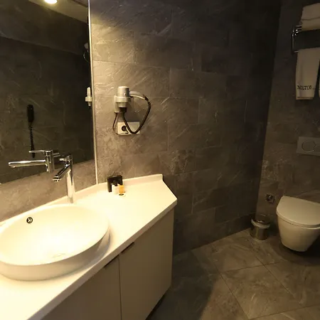 Molton Nisantasi 4*
