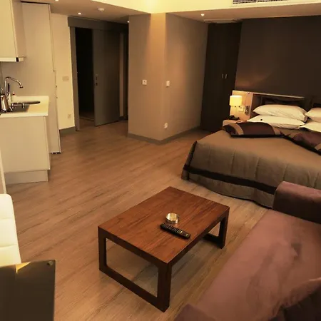 Molton Nisantasi Aparthotel 4*