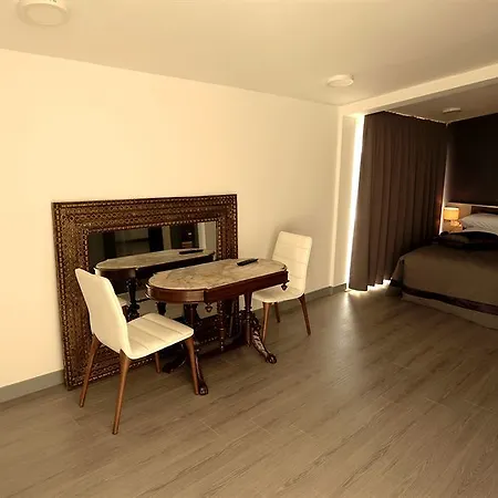 Molton Nisantasi Aparthotel 4*